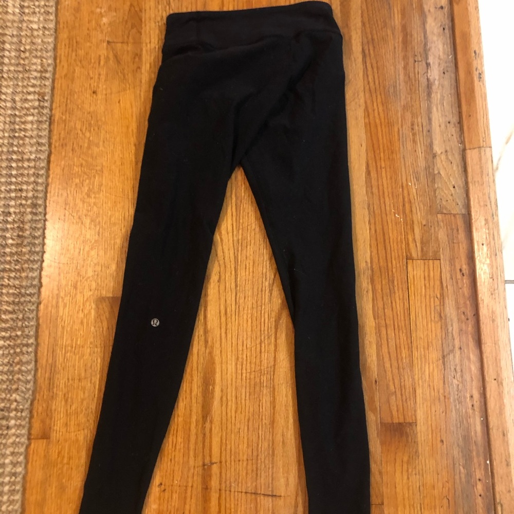Lululemon Wunder Under leggings (reversible)